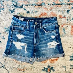 AE HI-RISE SHORTIE stretch size 6